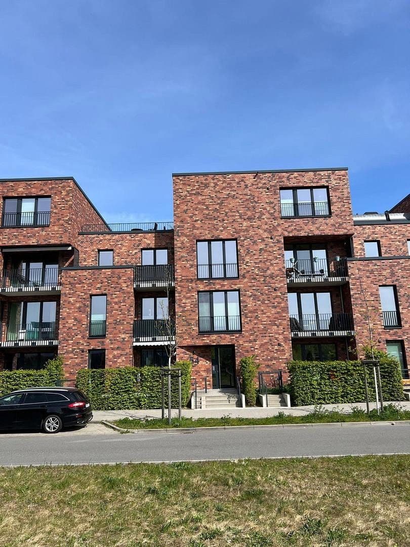 Prenájom bytu 3-izbový 75 m², Torfstecherweg 54, Hamburg, Hamburg Prenájom bytu 3-izbový 75 m², Torfstecherweg 54, Hamburg, Hamburg