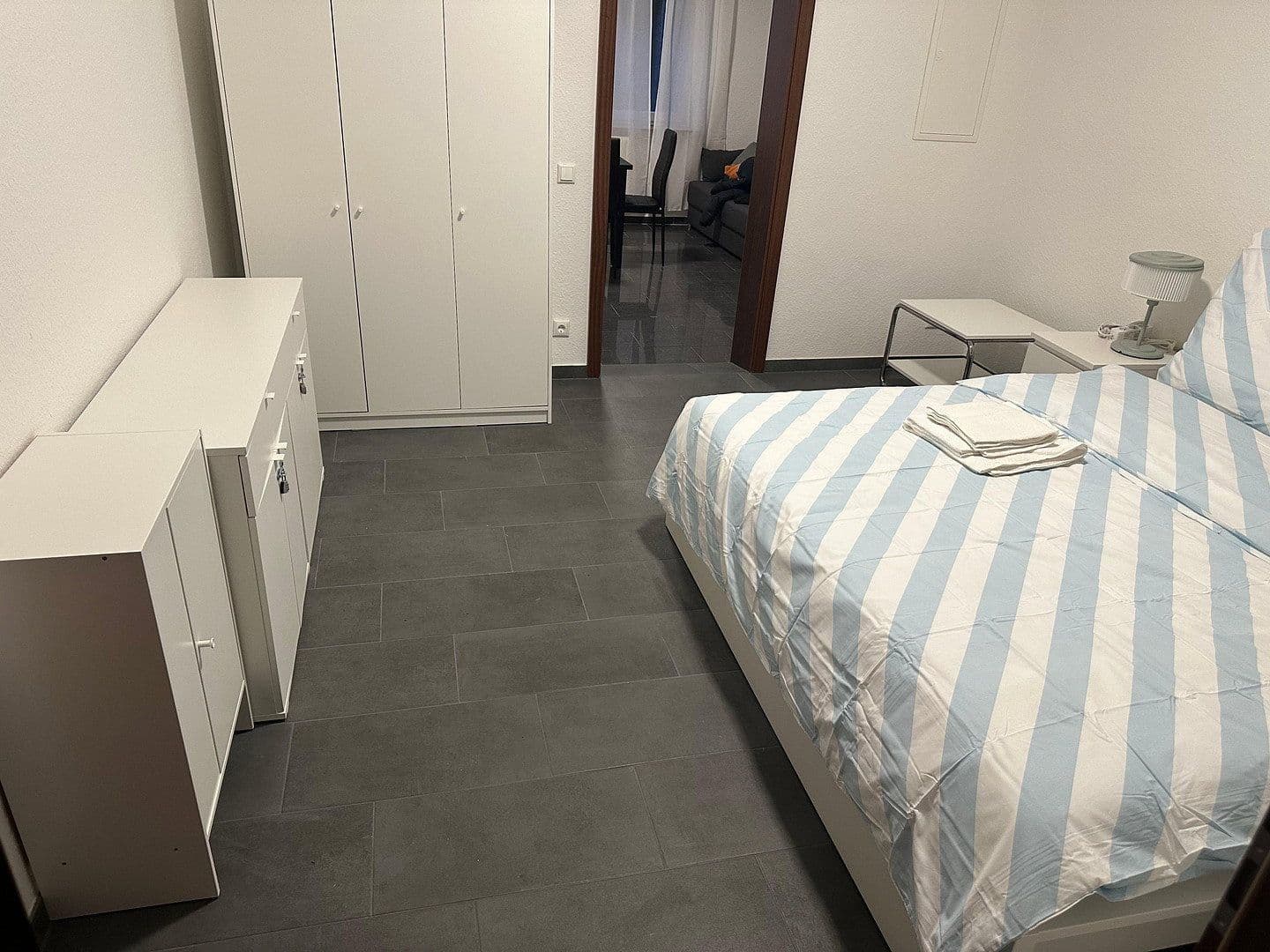 Prenájom bytu 1-izbový 45 m², Am Ringerberg 36, Mönchengladbach, Severné Porýnie - Westfálsko Prenájom bytu 1-izbový 45 m², Am Ringerberg 36, Mönchengladbach, Severné Porýnie - Westfálsko