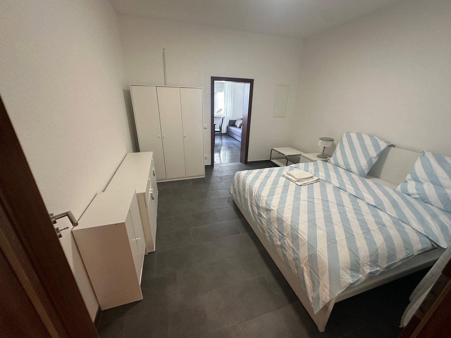 Prenájom bytu 1-izbový 45 m², Am Ringerberg 36, Mönchengladbach, Severné Porýnie - Westfálsko Prenájom bytu 1-izbový 45 m², Am Ringerberg 36, Mönchengladbach, Severné Porýnie - Westfálsko