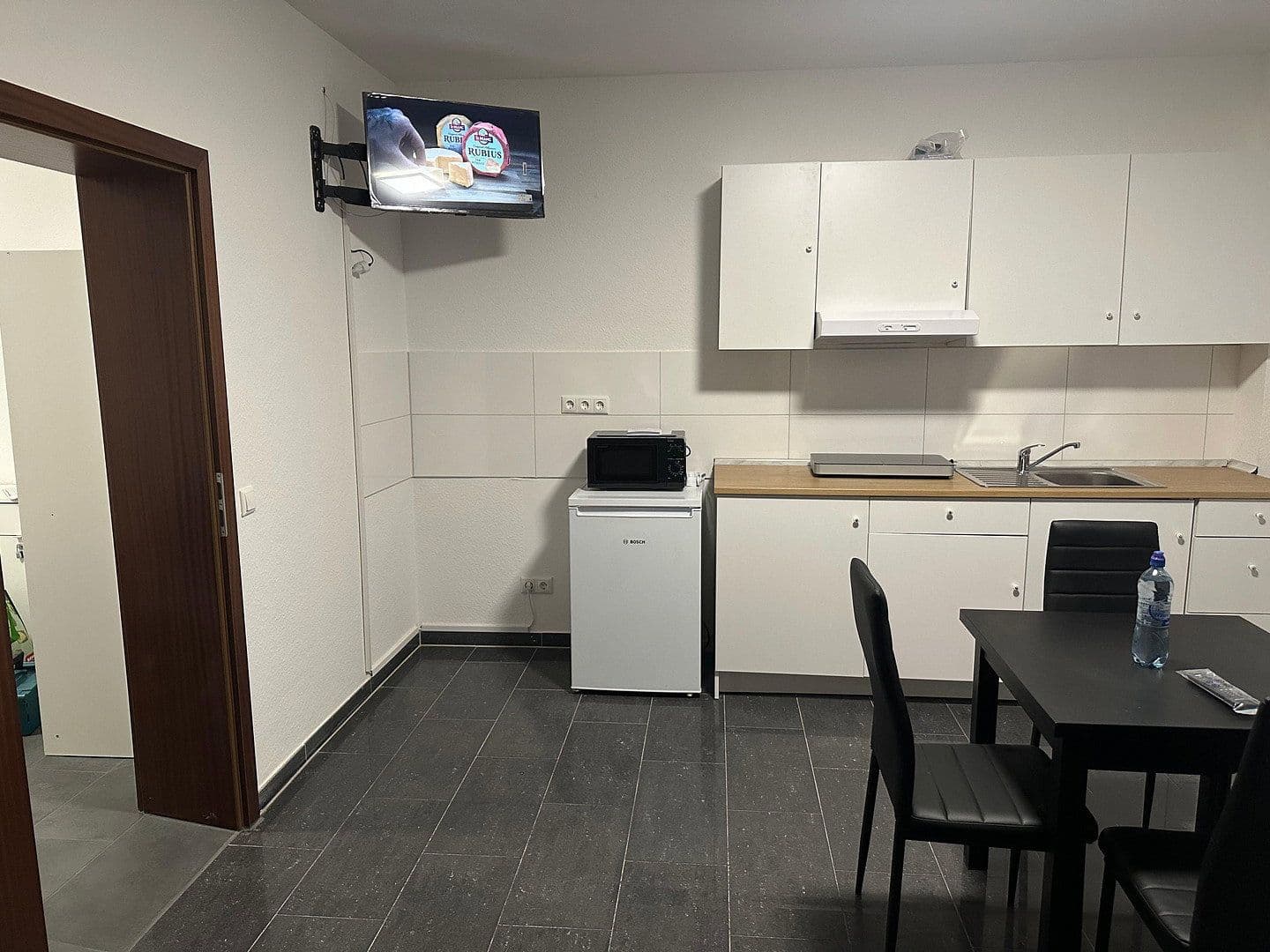 Prenájom bytu 1-izbový 45 m², Am Ringerberg 36, Mönchengladbach, Severné Porýnie - Westfálsko Prenájom bytu 1-izbový 45 m², Am Ringerberg 36, Mönchengladbach, Severné Porýnie - Westfálsko