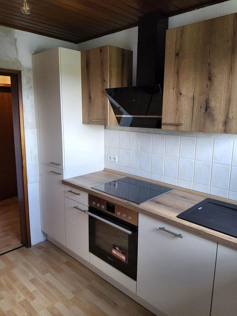 Prenájom bytu 3-izbový 67 m², Rheinböllen, Porýnie-Falcko Prenájom bytu 3-izbový 67 m², Rheinböllen, Porýnie-Falcko