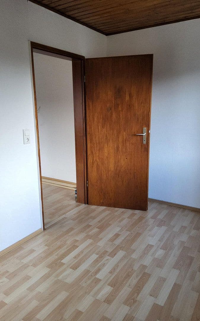 Prenájom bytu 3-izbový 67 m², Rheinböllen, Porýnie-Falcko Prenájom bytu 3-izbový 67 m², Rheinböllen, Porýnie-Falcko