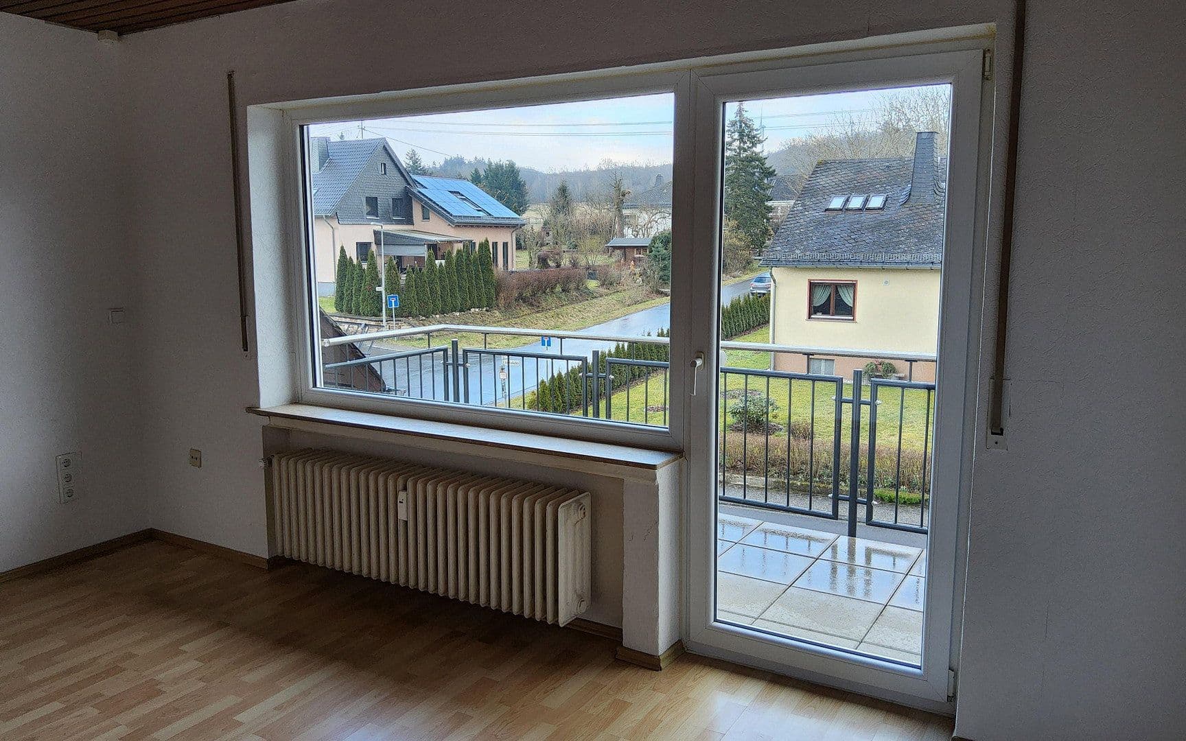 Prenájom bytu 3-izbový 67 m², Rheinböllen, Porýnie-Falcko Prenájom bytu 3-izbový 67 m², Rheinböllen, Porýnie-Falcko