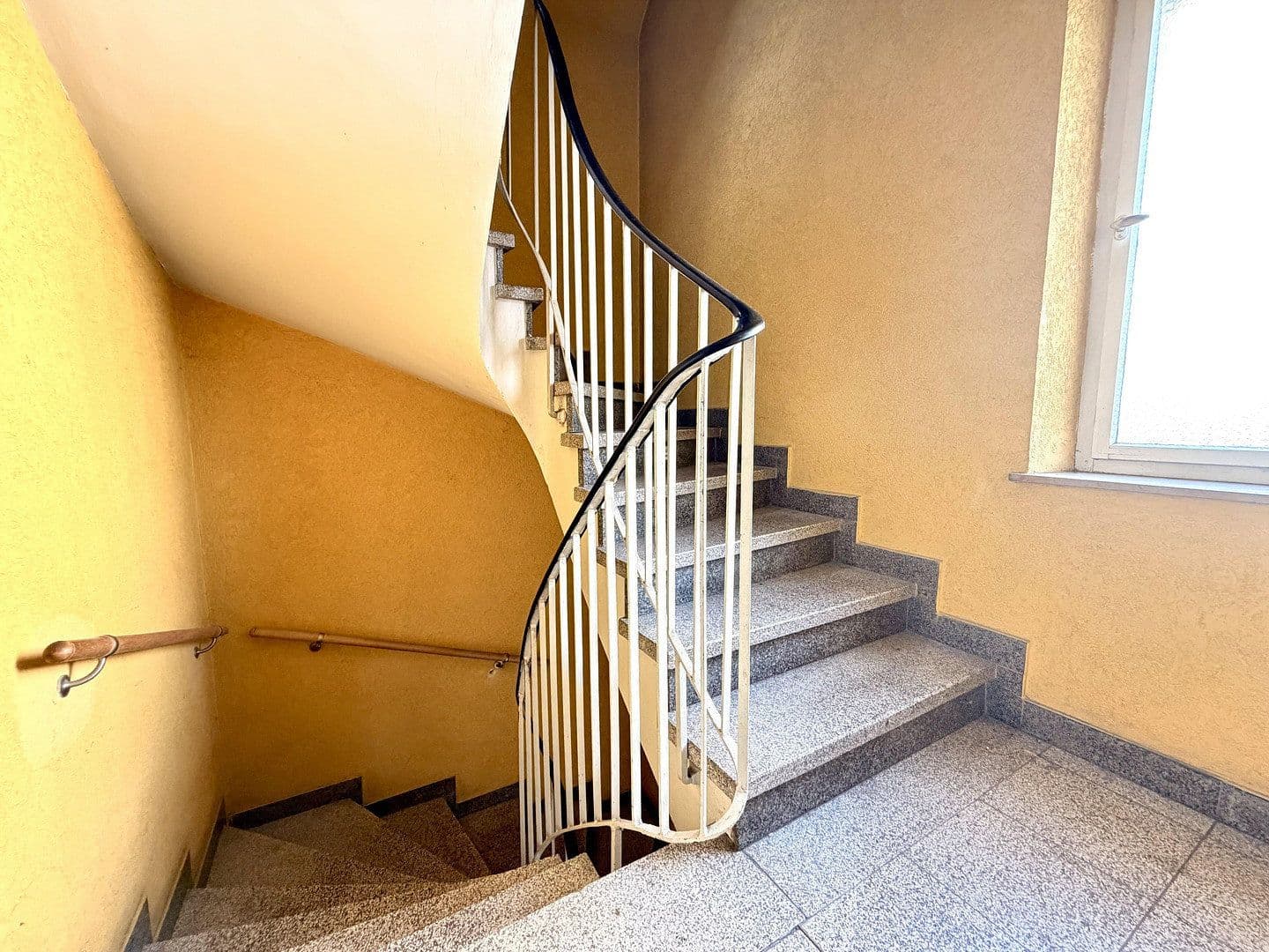Predaj bytu 4-izbový 101 m², Herzog-Berhnhard-Straße 134, Nürnberg, Bavorsko Predaj bytu 4-izbový 101 m², Herzog-Berhnhard-Straße 134, Nürnberg, Bavorsko