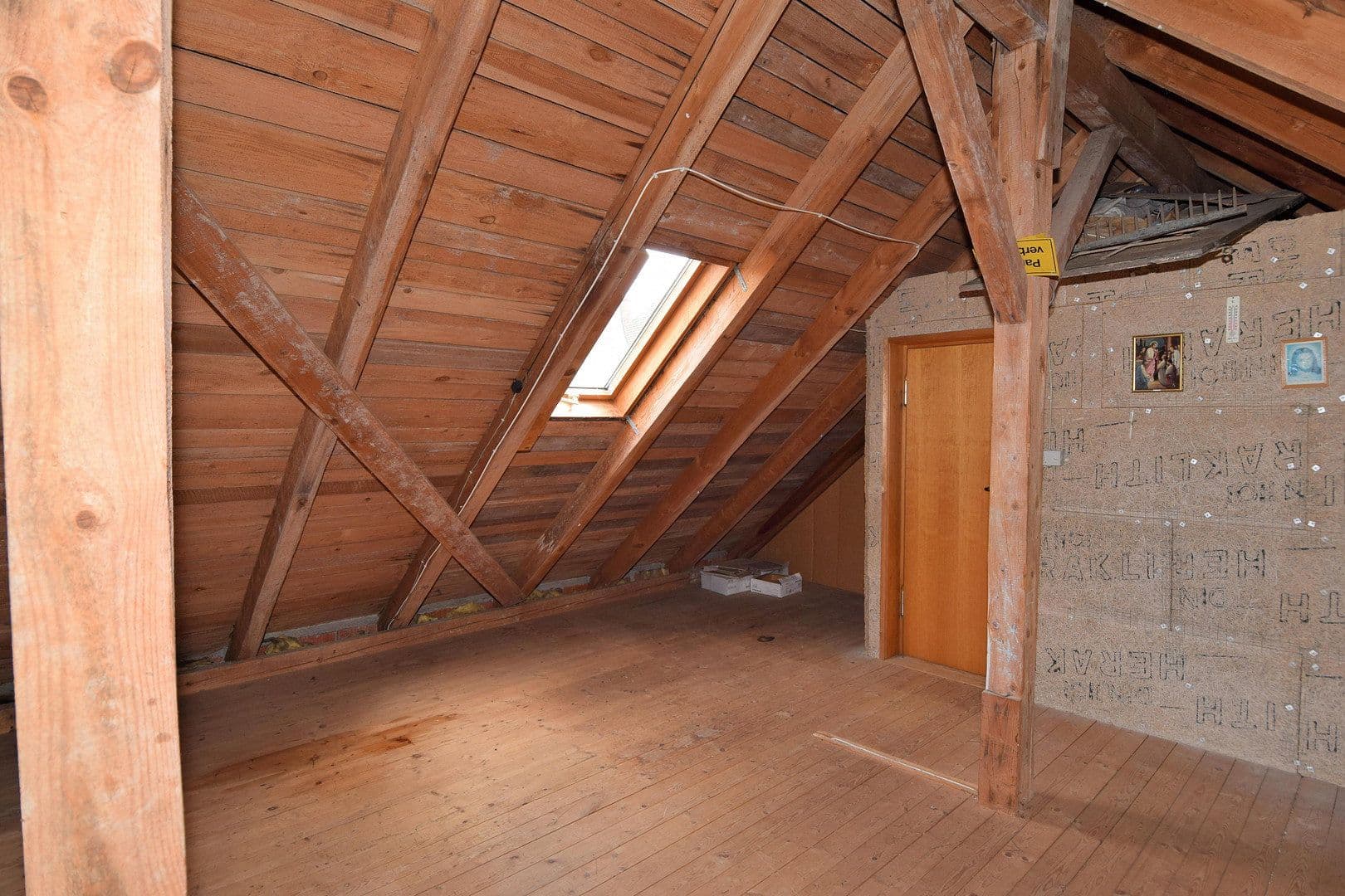Predaj domu 140 m², pozemok 200 m², Geiselhöring, Bavorsko Predaj domu 140 m², pozemok 200 m², Geiselhöring, Bavorsko