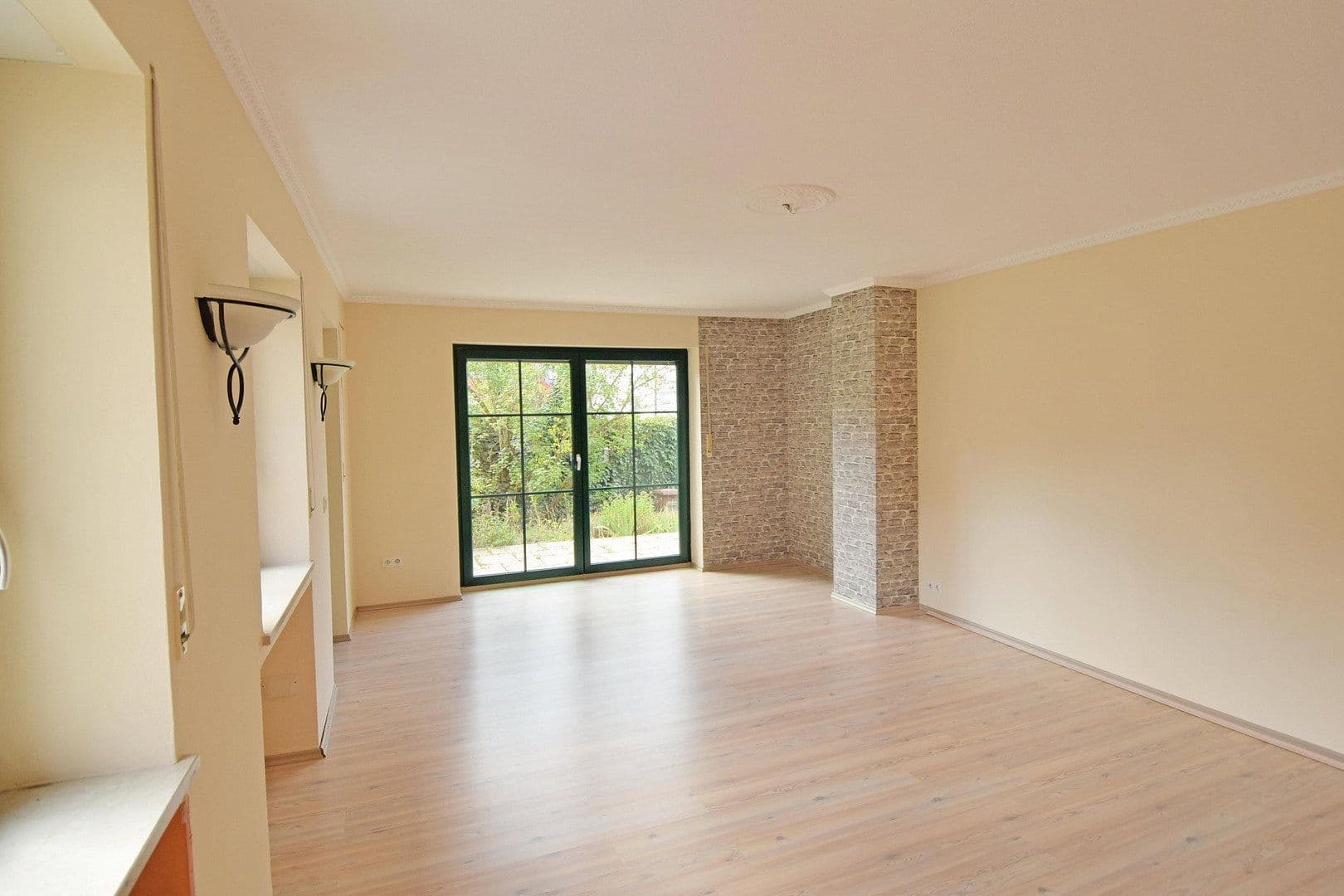 Predaj domu 140 m², pozemok 200 m², Geiselhöring, Bavorsko Predaj domu 140 m², pozemok 200 m², Geiselhöring, Bavorsko