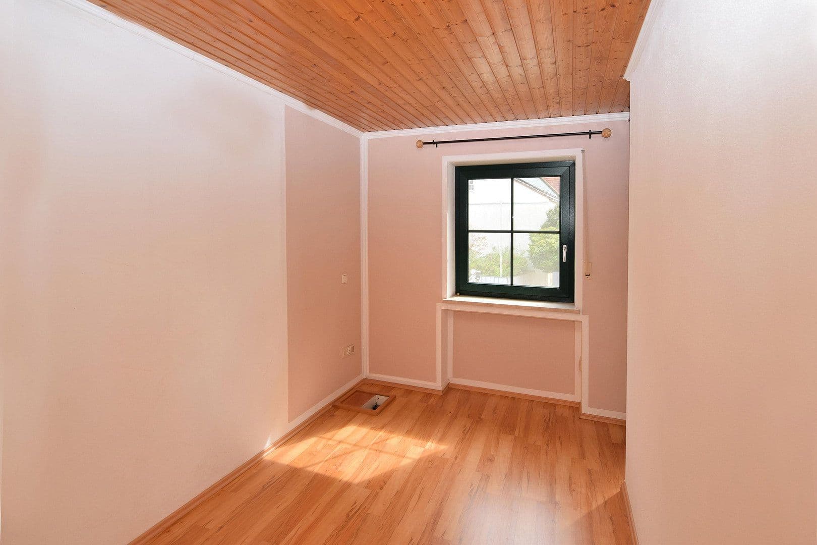 Predaj domu 140 m², pozemok 200 m², Geiselhöring, Bavorsko Predaj domu 140 m², pozemok 200 m², Geiselhöring, Bavorsko