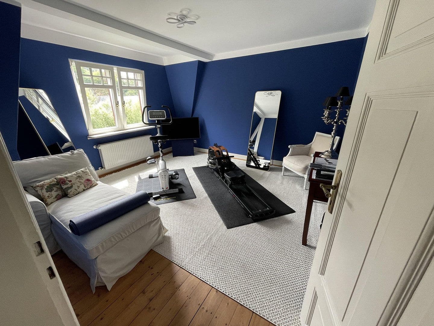 Predaj domu 226 m², pozemok 3.169 m², Neumagen-Dhron, Porýnie-Falcko Predaj domu 226 m², pozemok 3.169 m², Neumagen-Dhron, Porýnie-Falcko
