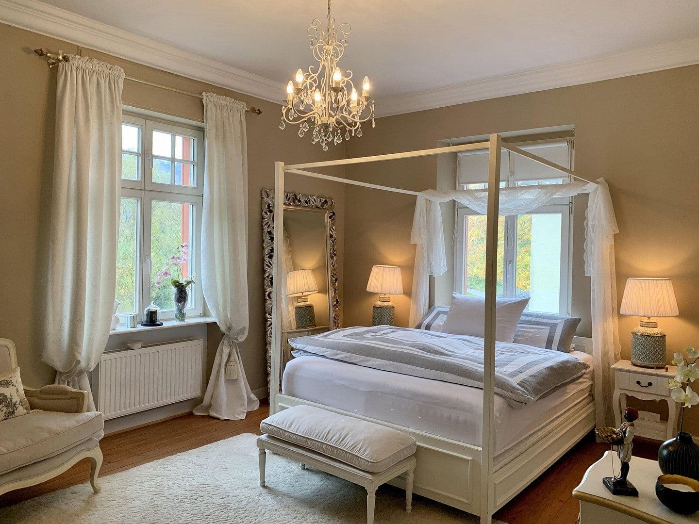 Predaj domu 226 m², pozemok 3.169 m², Neumagen-Dhron, Porýnie-Falcko Predaj domu 226 m², pozemok 3.169 m², Neumagen-Dhron, Porýnie-Falcko