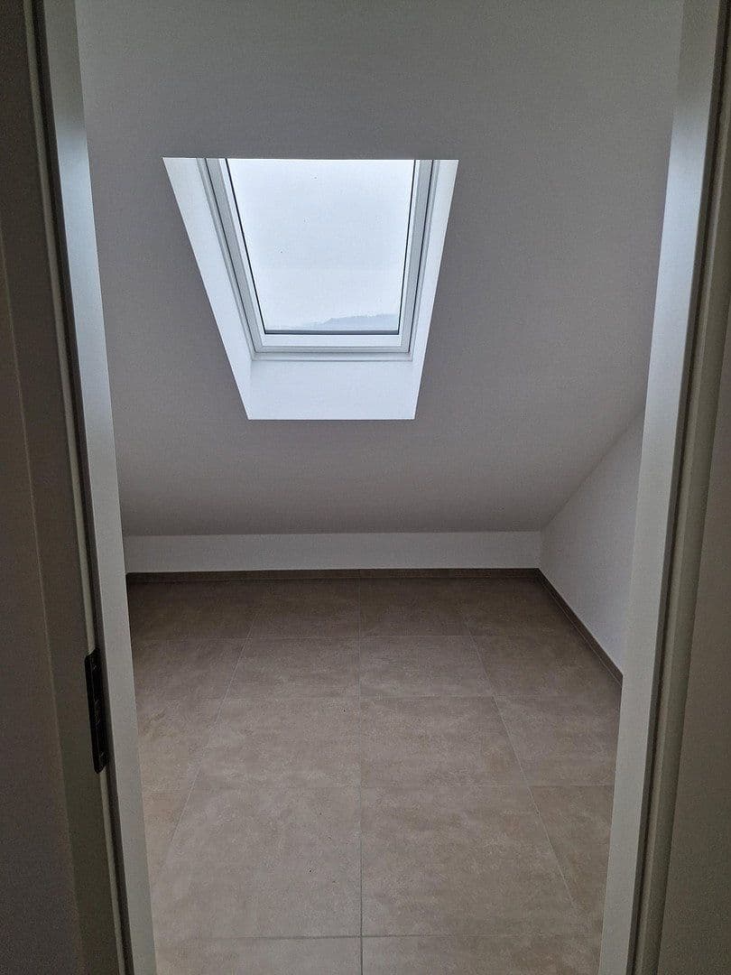 Prenájom bytu 3-izbový 91 m², Wallenhorst, Dolné Sasko Prenájom bytu 3-izbový 91 m², Wallenhorst, Dolné Sasko