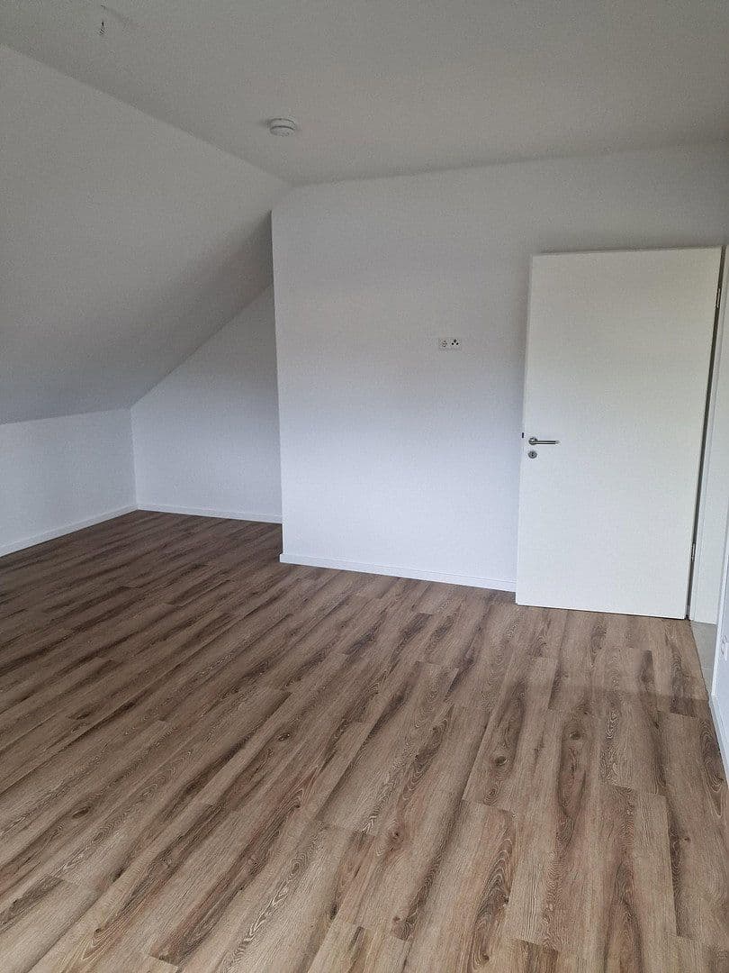 Prenájom bytu 3-izbový 91 m², Wallenhorst, Dolné Sasko Prenájom bytu 3-izbový 91 m², Wallenhorst, Dolné Sasko