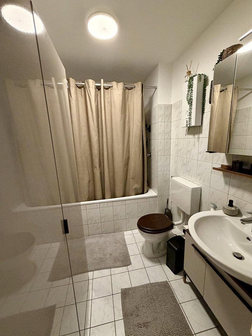 Prenájom bytu 2-izbový 64 m², Pulheim, Severné Porýnie - Westfálsko Prenájom bytu 2-izbový 64 m², Pulheim, Severné Porýnie - Westfálsko
