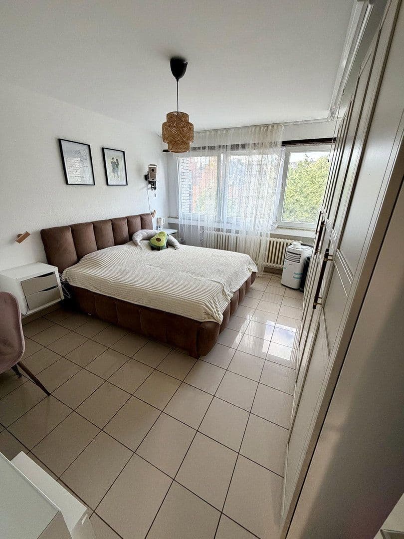 Prenájom bytu 2-izbový 64 m², Pulheim, Severné Porýnie - Westfálsko Prenájom bytu 2-izbový 64 m², Pulheim, Severné Porýnie - Westfálsko