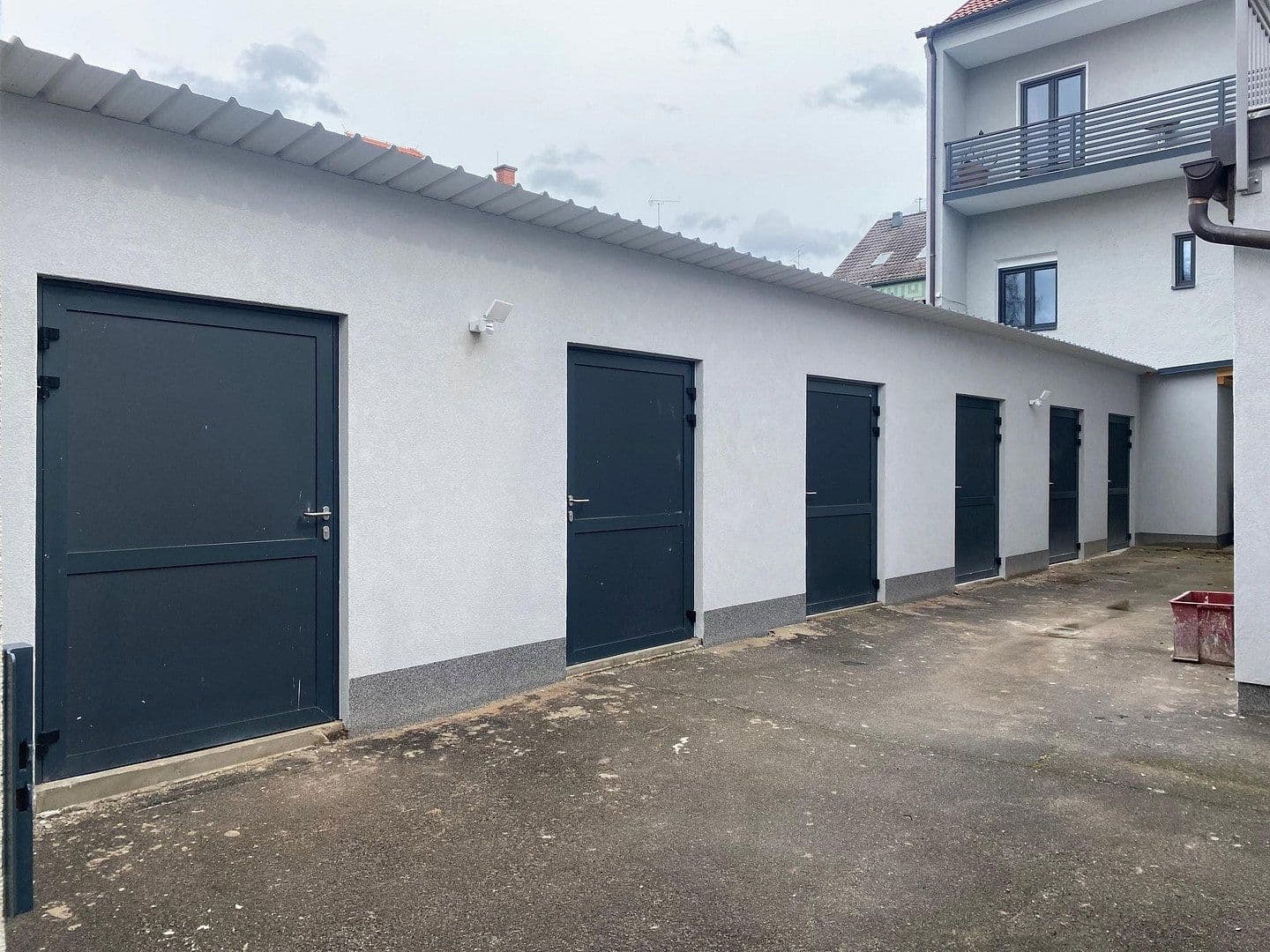 Predaj domu 563 m², pozemok 516 m², Pucherstraße 8, Fürstenfeldbruck, Bavorsko Predaj domu 563 m², pozemok 516 m², Pucherstraße 8, Fürstenfeldbruck, Bavorsko