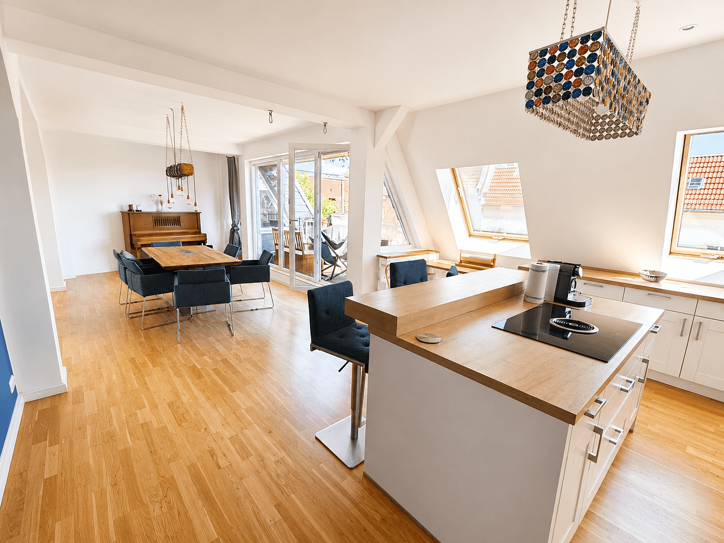 Prenájom bytu 4-izbový 137 m², Wönnichstraße 10, Berlin, Berlín Prenájom bytu 4-izbový 137 m², Wönnichstraße 10, Berlin, Berlín