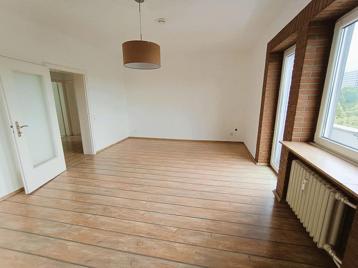 Prenájom bytu 3-izbový 76 m², Wilhelm-Crüwell-Straße 20, Dortmund, Severné Porýnie - Westfálsko Prenájom bytu 3-izbový 76 m², Wilhelm-Crüwell-Straße 20, Dortmund, Severné Porýnie - Westfálsko