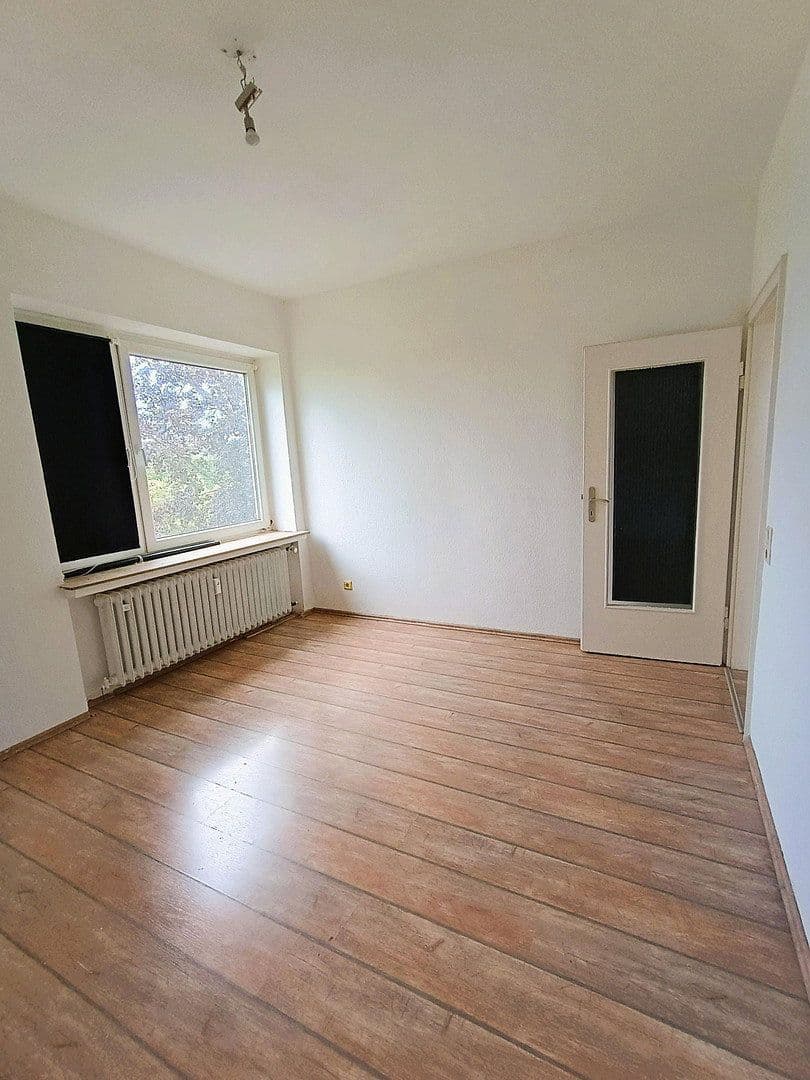 Prenájom bytu 3-izbový 76 m², Wilhelm-Crüwell-Straße 20, Dortmund, Severné Porýnie - Westfálsko Prenájom bytu 3-izbový 76 m², Wilhelm-Crüwell-Straße 20, Dortmund, Severné Porýnie - Westfálsko