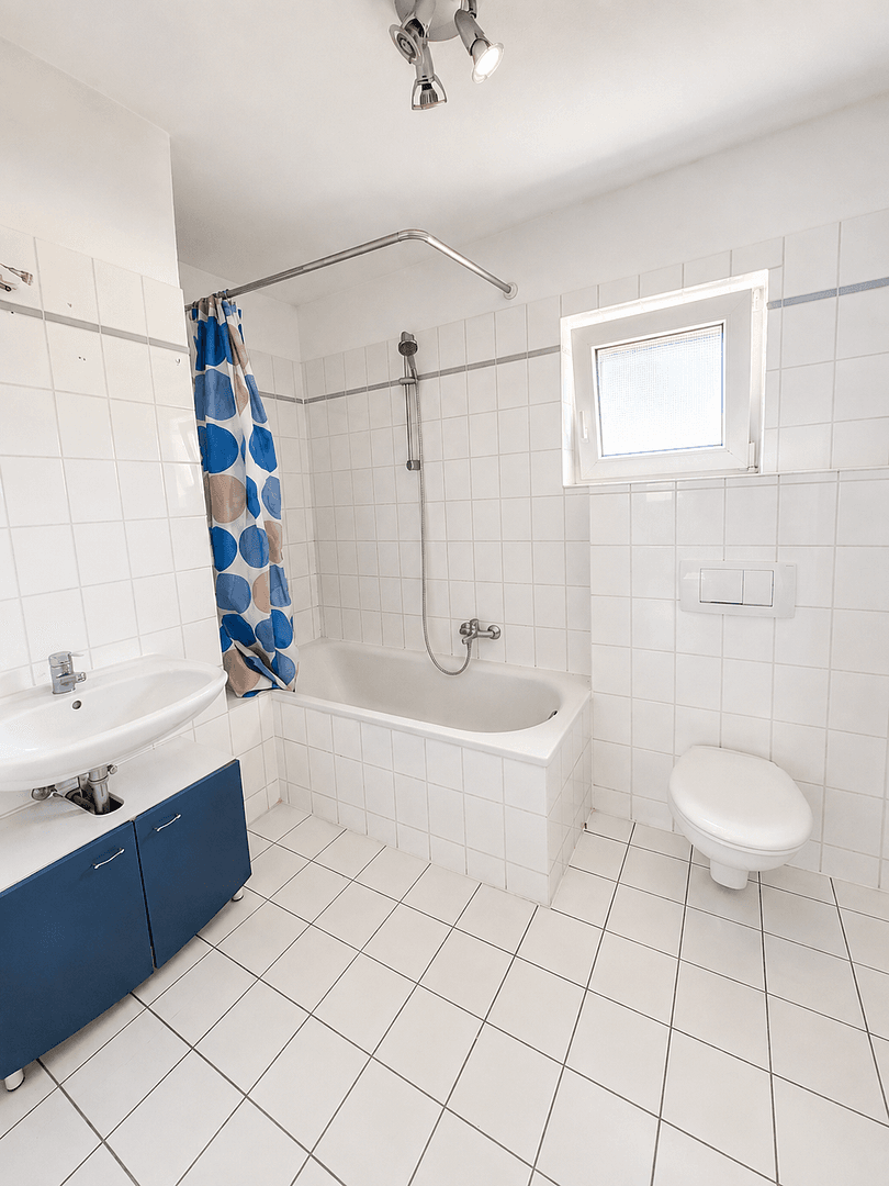 Prenájom bytu 3-izbový 67 m², Bremerhaven, Brémy Prenájom bytu 3-izbový 67 m², Bremerhaven, Brémy