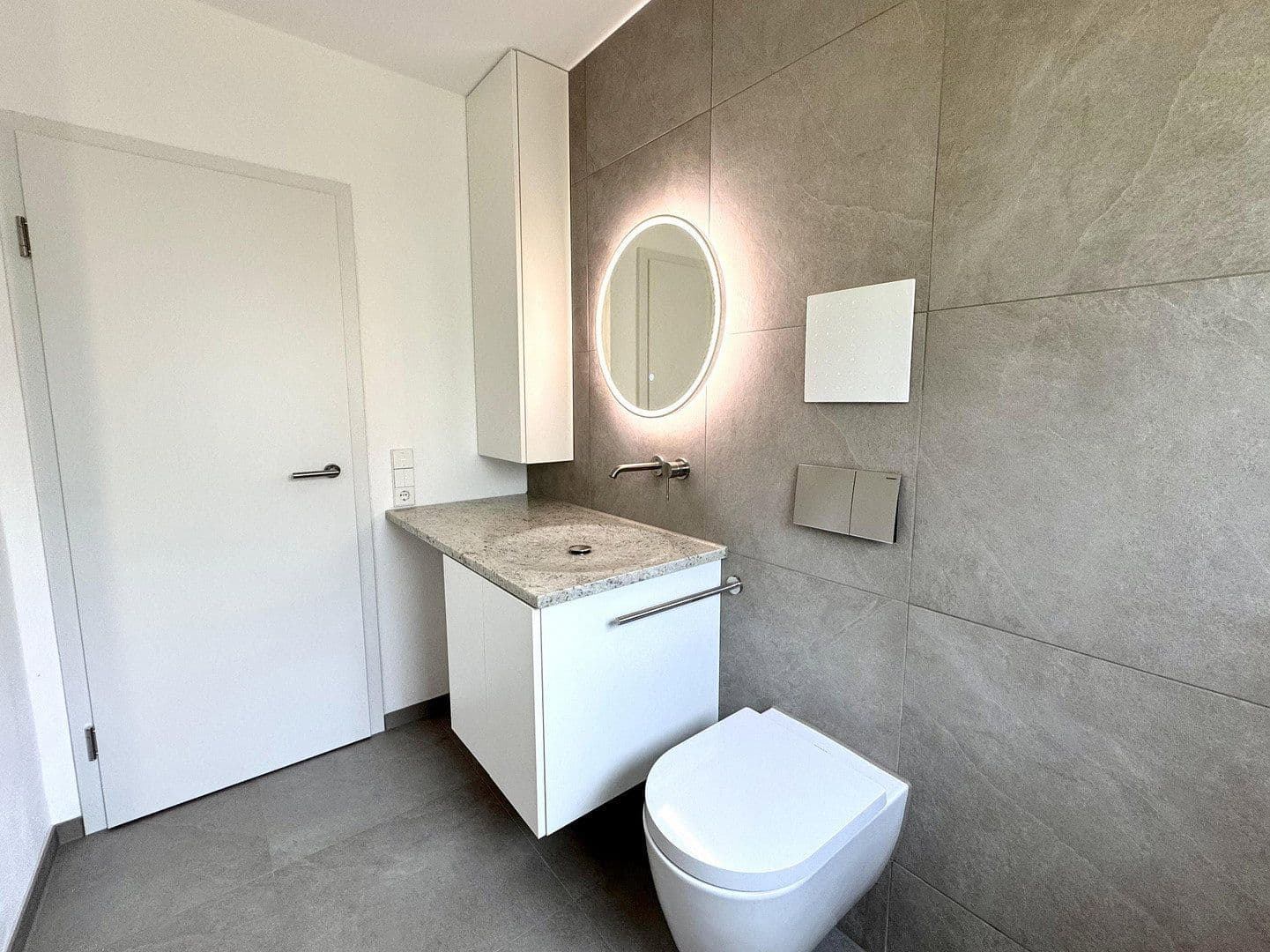 Predaj bytu 3-izbový 76 m², Gaienhofen, Bádensko-Wurttembersko Predaj bytu 3-izbový 76 m², Gaienhofen, Bádensko-Wurttembersko