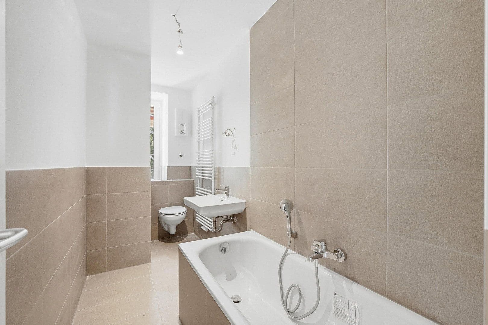 Prenájom bytu 3-izbový 67 m², Essen, Severné Porýnie - Westfálsko Prenájom bytu 3-izbový 67 m², Essen, Severné Porýnie - Westfálsko