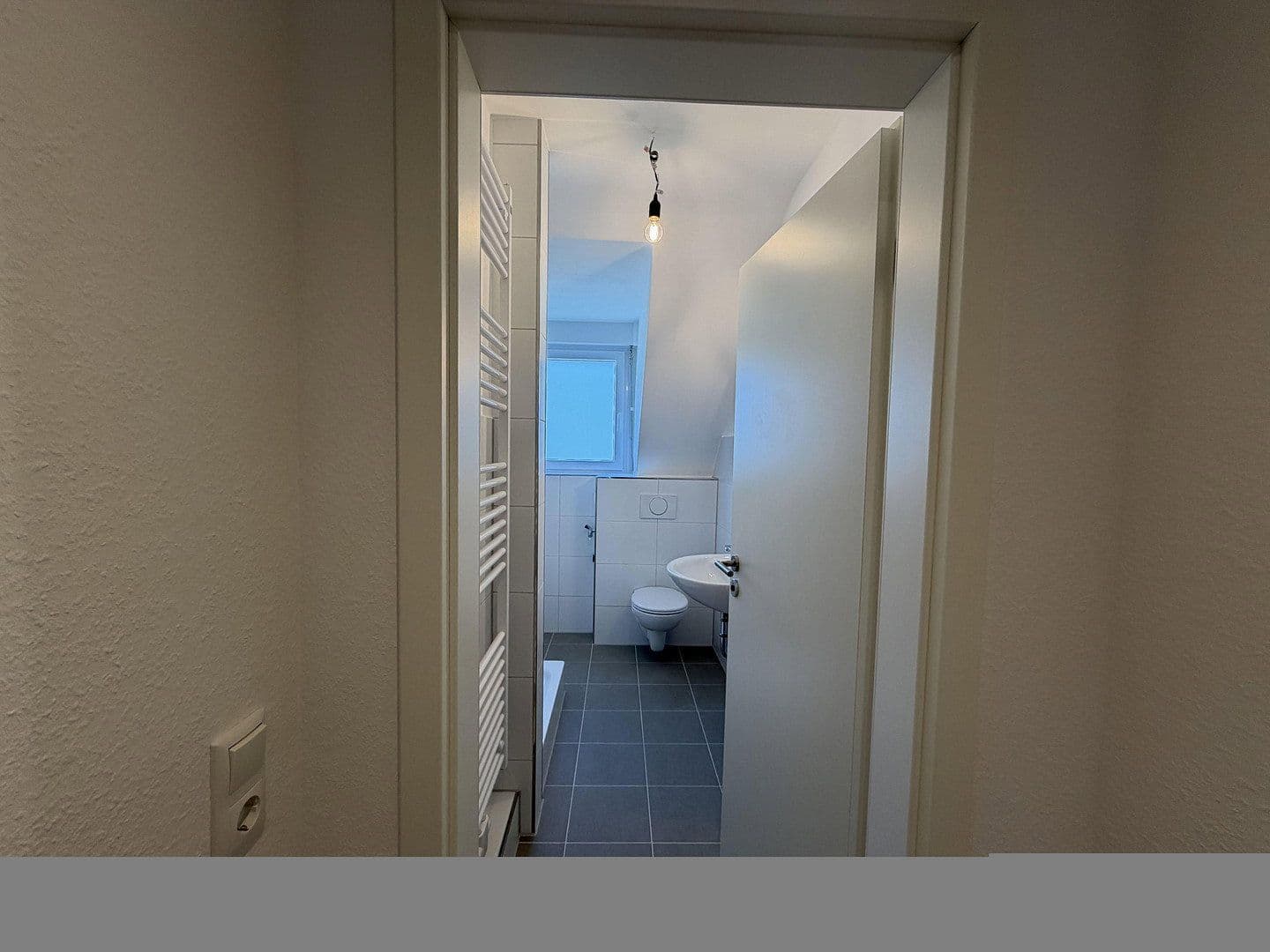 Prenájom bytu 2-izbový 60 m², Kaiserallee 31, Karlsruhe, Bádensko-Wurttembersko Prenájom bytu 2-izbový 60 m², Kaiserallee 31, Karlsruhe, Bádensko-Wurttembersko