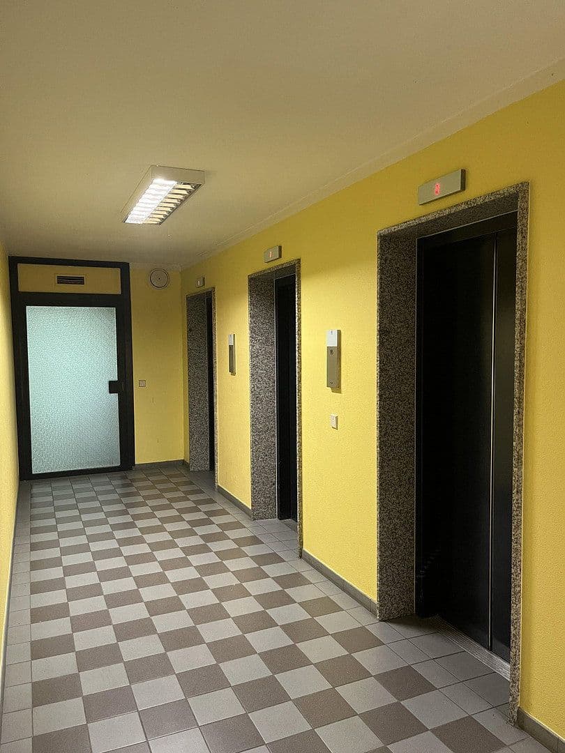 Prenájom bytu 1-izbový 36 m², joseph-von-görres-strasse 49, Aachen, Severné Porýnie - Westfálsko Prenájom bytu 1-izbový 36 m², joseph-von-görres-strasse 49, Aachen, Severné Porýnie - Westfálsko