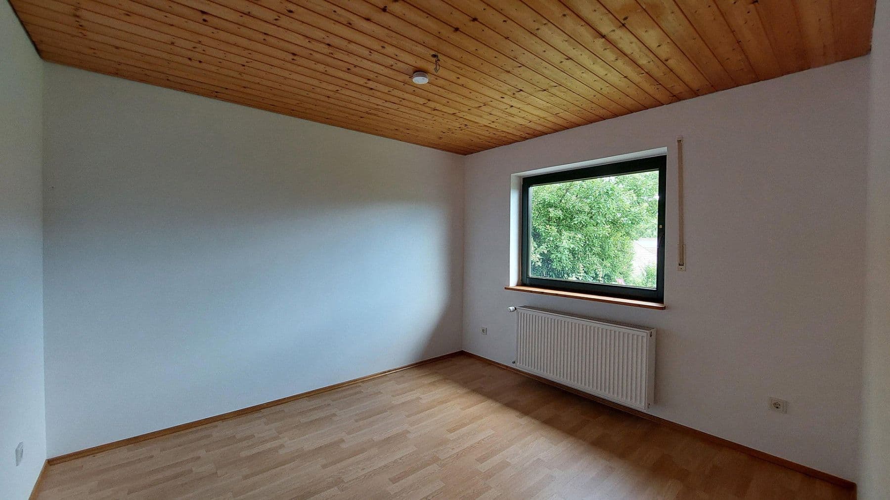 Prenájom domu 110 m², pozemok 276 m², Kürten, Severné Porýnie - Westfálsko Prenájom domu 110 m², pozemok 276 m², Kürten, Severné Porýnie - Westfálsko