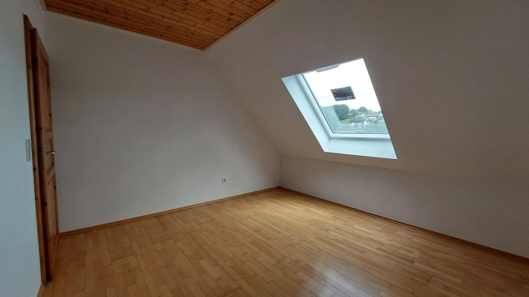 Prenájom domu 110 m², pozemok 276 m², Kürten, Severné Porýnie - Westfálsko Prenájom domu 110 m², pozemok 276 m², Kürten, Severné Porýnie - Westfálsko
