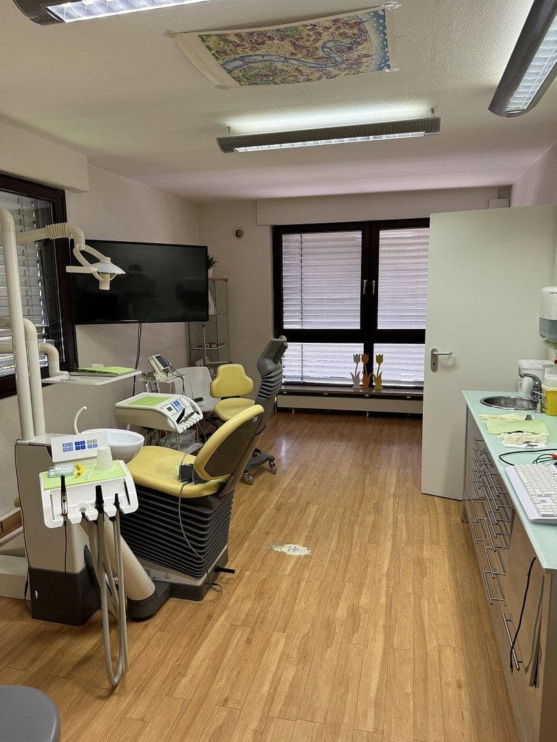 Prenájom kancelárie 180 m², Beckhauser Str. 14, Erkrath, Severné Porýnie - Westfálsko Prenájom kancelárie 180 m², Beckhauser Str. 14, Erkrath, Severné Porýnie - Westfálsko