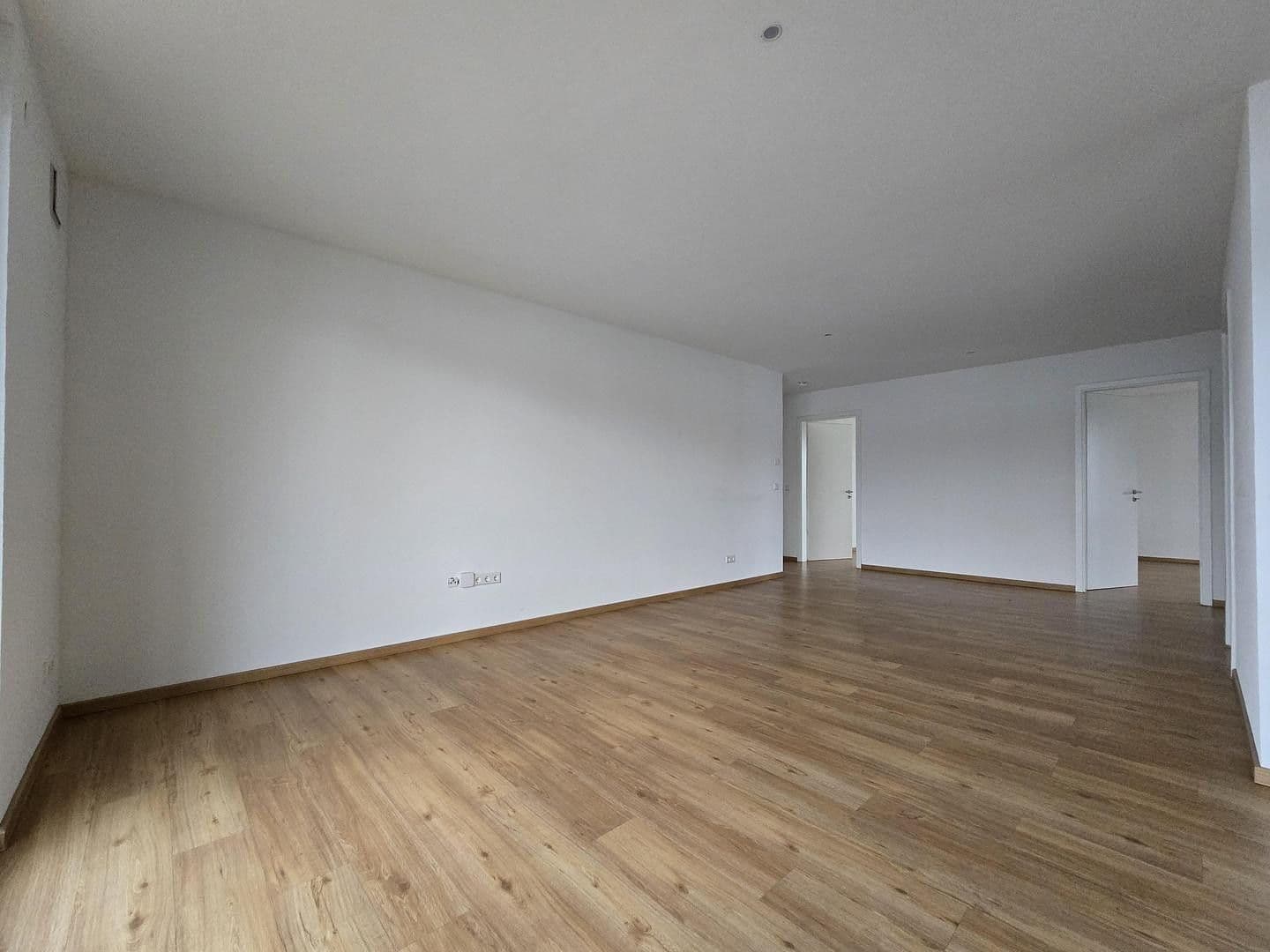 Prenájom bytu 4-izbový 95 m², Steinertsaustraße 19, Kehl, Bádensko-Wurttembersko Prenájom bytu 4-izbový 95 m², Steinertsaustraße 19, Kehl, Bádensko-Wurttembersko