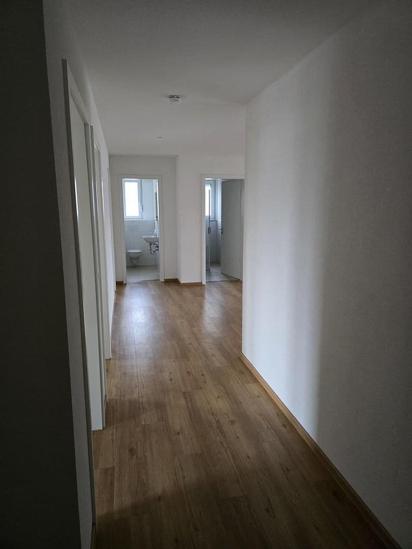 Prenájom bytu 4-izbový 95 m², Steinertsaustraße 19, Kehl, Bádensko-Wurttembersko Prenájom bytu 4-izbový 95 m², Steinertsaustraße 19, Kehl, Bádensko-Wurttembersko