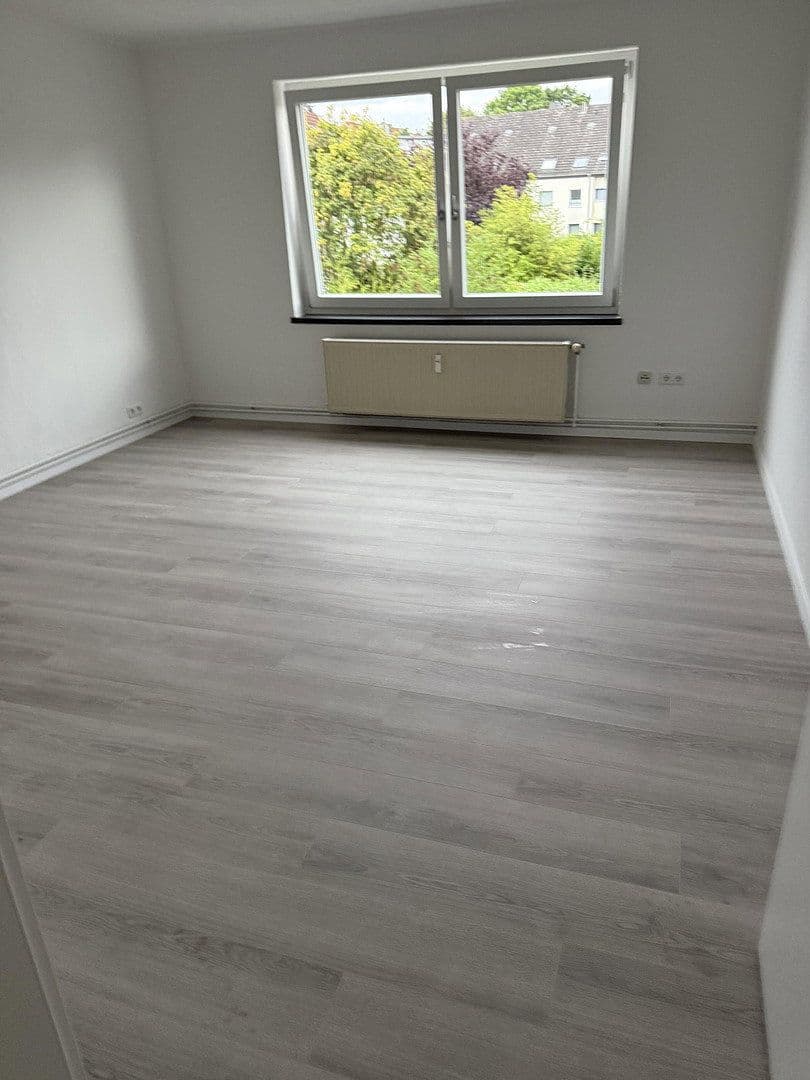 Prenájom bytu 3-izbový 67 m², Göttingstr, Hildesheim, Dolné Sasko Prenájom bytu 3-izbový 67 m², Göttingstr, Hildesheim, Dolné Sasko