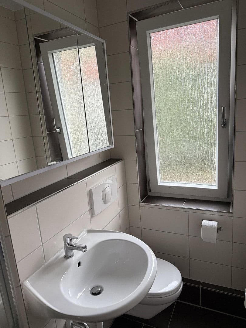 Prenájom bytu 3-izbový 67 m², Göttingstr, Hildesheim, Dolné Sasko Prenájom bytu 3-izbový 67 m², Göttingstr, Hildesheim, Dolné Sasko