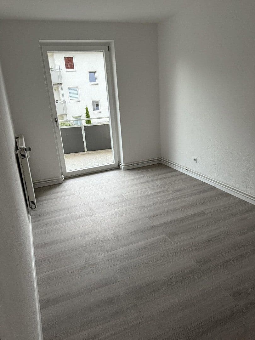 Prenájom bytu 3-izbový 67 m², Göttingstr, Hildesheim, Dolné Sasko Prenájom bytu 3-izbový 67 m², Göttingstr, Hildesheim, Dolné Sasko