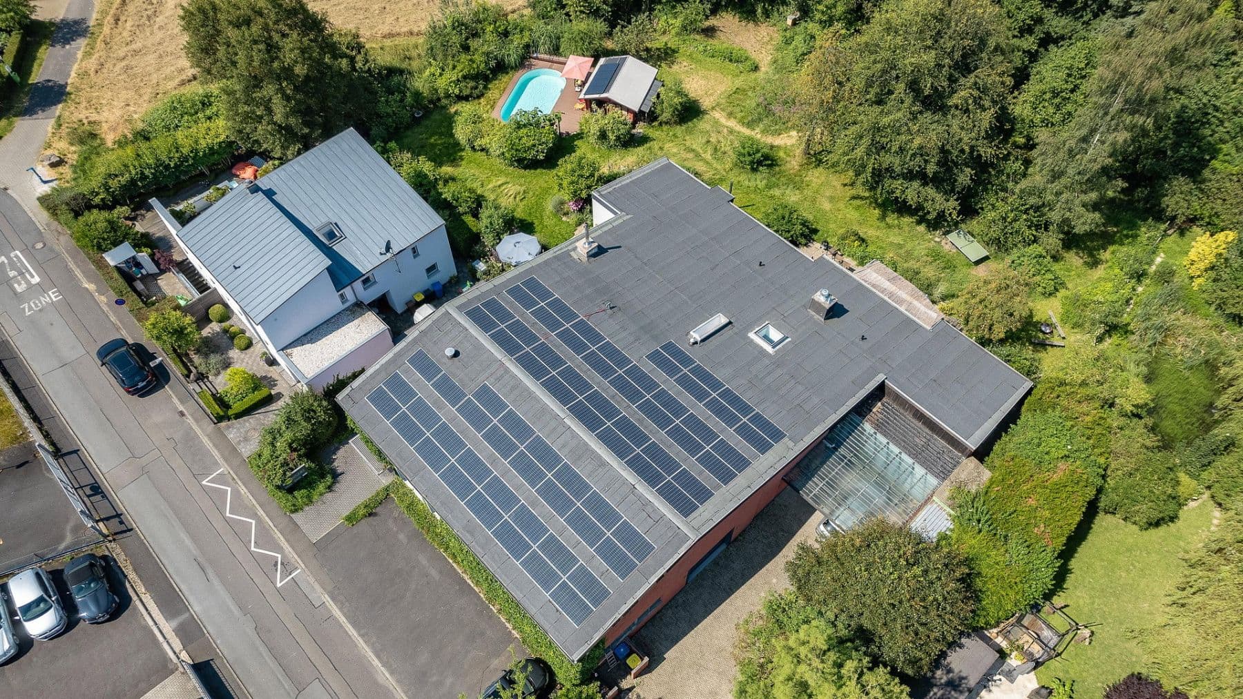 Predaj kancelárie 378 m², Daimlerstraße 14, Taunusstein, Hesensko Predaj kancelárie 378 m², Daimlerstraße 14, Taunusstein, Hesensko