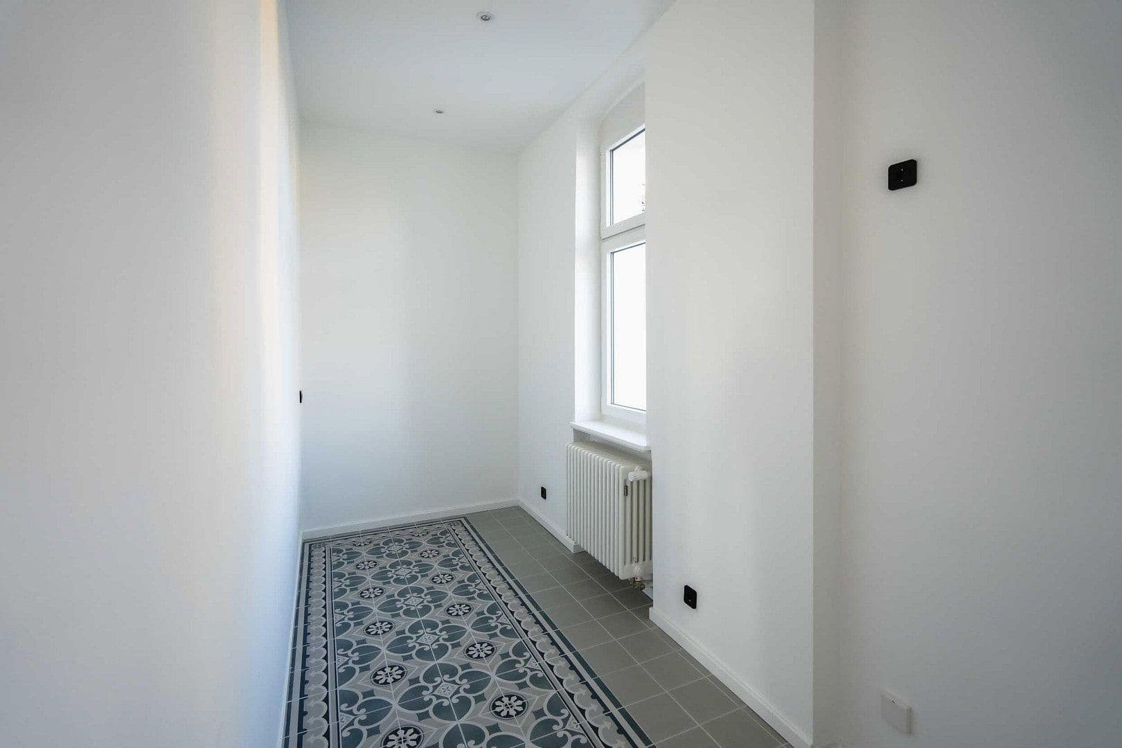 Predaj bytu 3-izbový 66 m², Wallenbergstrasse 4, Berlin, Berlín Predaj bytu 3-izbový 66 m², Wallenbergstrasse 4, Berlin, Berlín