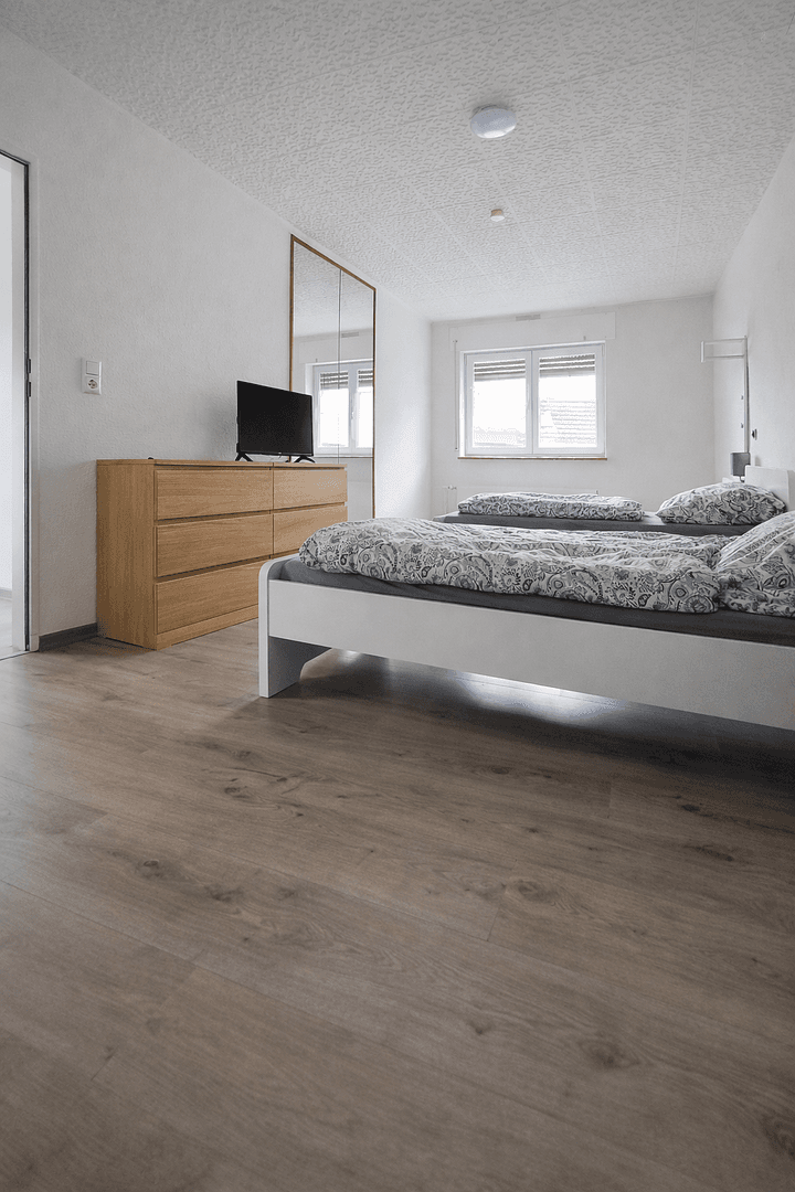 Predaj domu 125 m², pozemok 320 m², Haincherstraße 11, Limeshain, Hesensko Predaj domu 125 m², pozemok 320 m², Haincherstraße 11, Limeshain, Hesensko