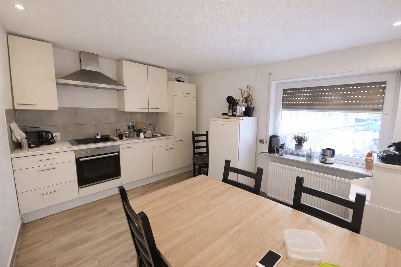Predaj domu 125 m², pozemok 320 m², Haincherstraße 11, Limeshain, Hesensko Predaj domu 125 m², pozemok 320 m², Haincherstraße 11, Limeshain, Hesensko