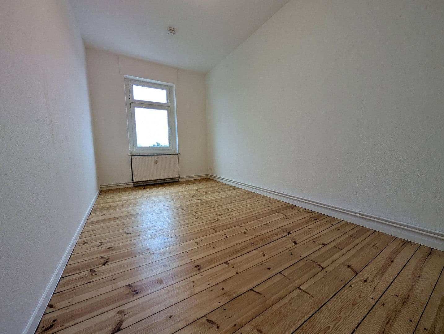 Prenájom bytu 2-izbový 53 m², Luckenwalde, Brandenbursko Prenájom bytu 2-izbový 53 m², Luckenwalde, Brandenbursko