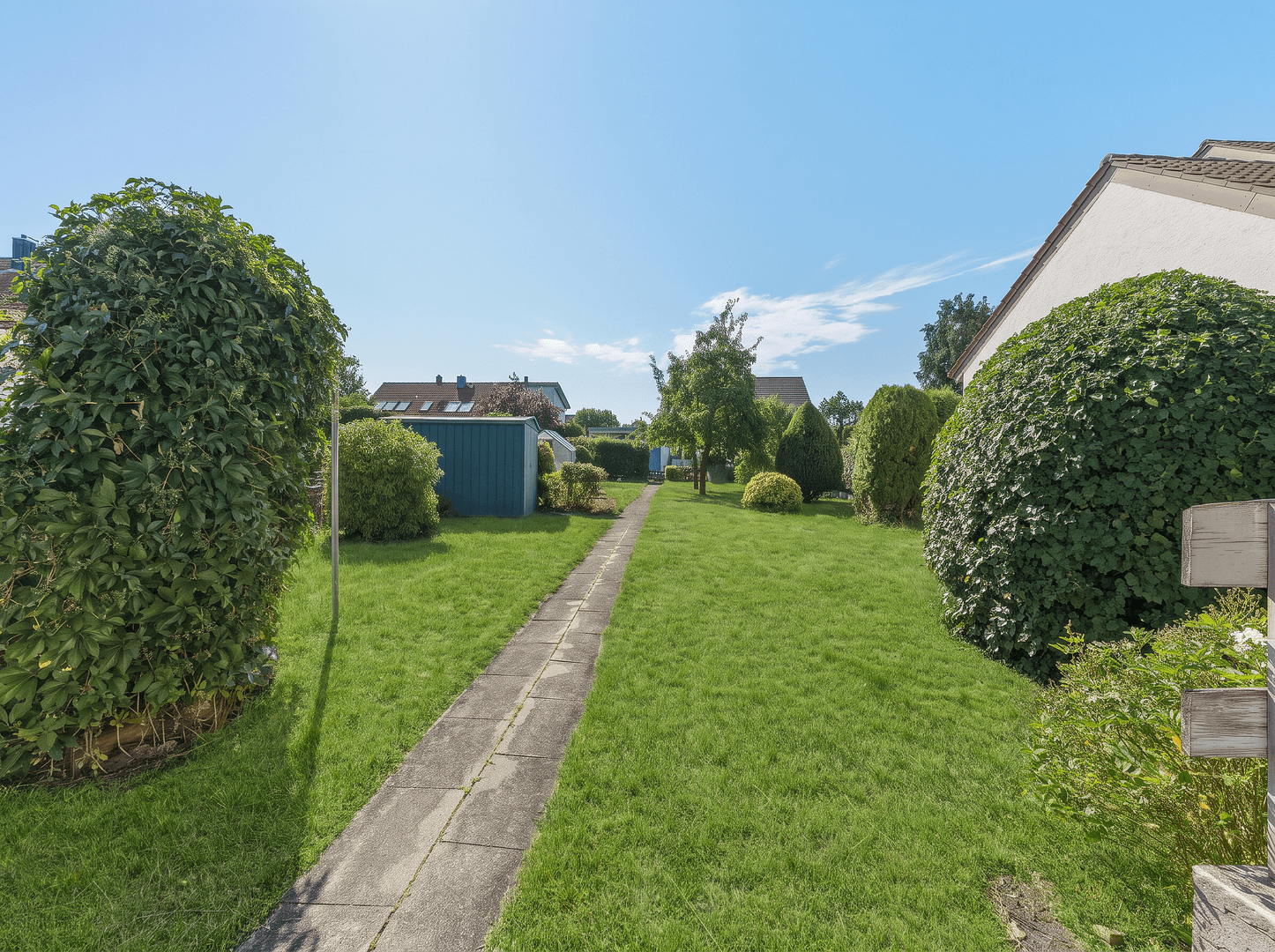 Predaj domu 145 m², pozemok 774 m², Dellmensinger Str. 30, Erbach, Bádensko-Wurttembersko Predaj domu 145 m², pozemok 774 m², Dellmensinger Str. 30, Erbach, Bádensko-Wurttembersko