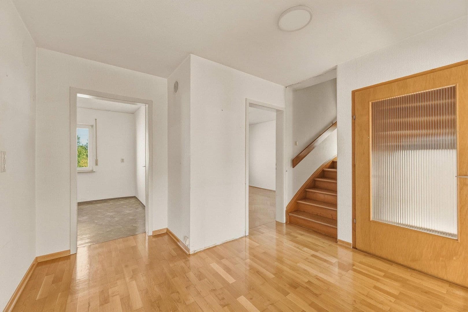 Predaj domu 145 m², pozemok 774 m², Dellmensinger Str. 30, Erbach, Bádensko-Wurttembersko Predaj domu 145 m², pozemok 774 m², Dellmensinger Str. 30, Erbach, Bádensko-Wurttembersko