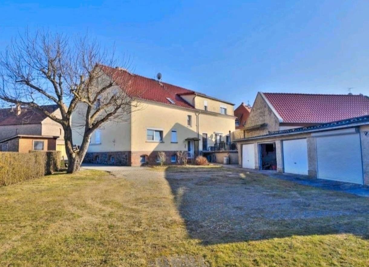 Predaj domu 315 m², pozemok 1.300 m², Dorfstraße 11, Storbeck-Frankendorf, Brandenbursko Predaj domu 315 m², pozemok 1.300 m², Dorfstraße 11, Storbeck-Frankendorf, Brandenbursko