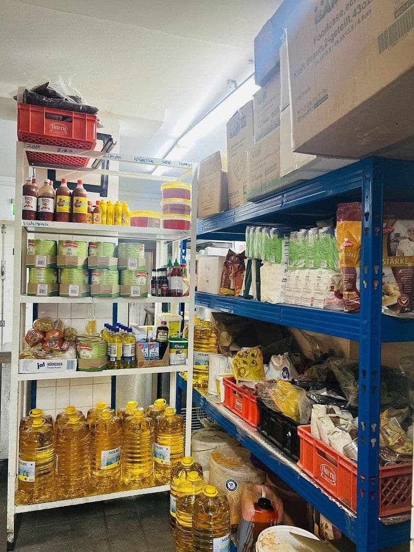 Predaj nebytového priestoru 90 m², Yorckstraße 81-82, Berlin, Berlín Predaj nebytového priestoru 90 m², Yorckstraße 81-82, Berlin, Berlín