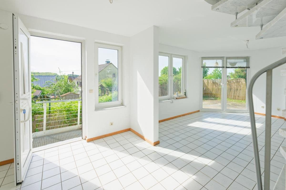 Predaj domu 107 m², pozemok 332 m², Mehren, Porýnie-Falcko Predaj domu 107 m², pozemok 332 m², Mehren, Porýnie-Falcko