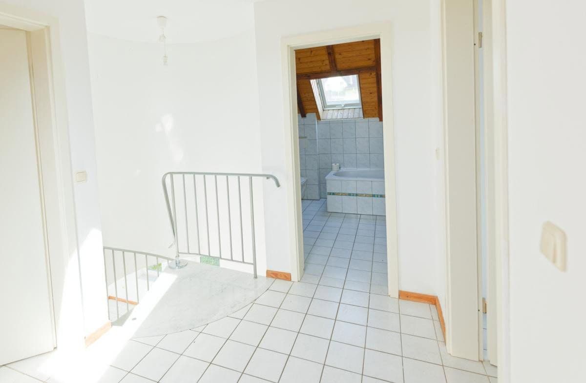 Predaj domu 107 m², pozemok 332 m², Mehren, Porýnie-Falcko Predaj domu 107 m², pozemok 332 m², Mehren, Porýnie-Falcko