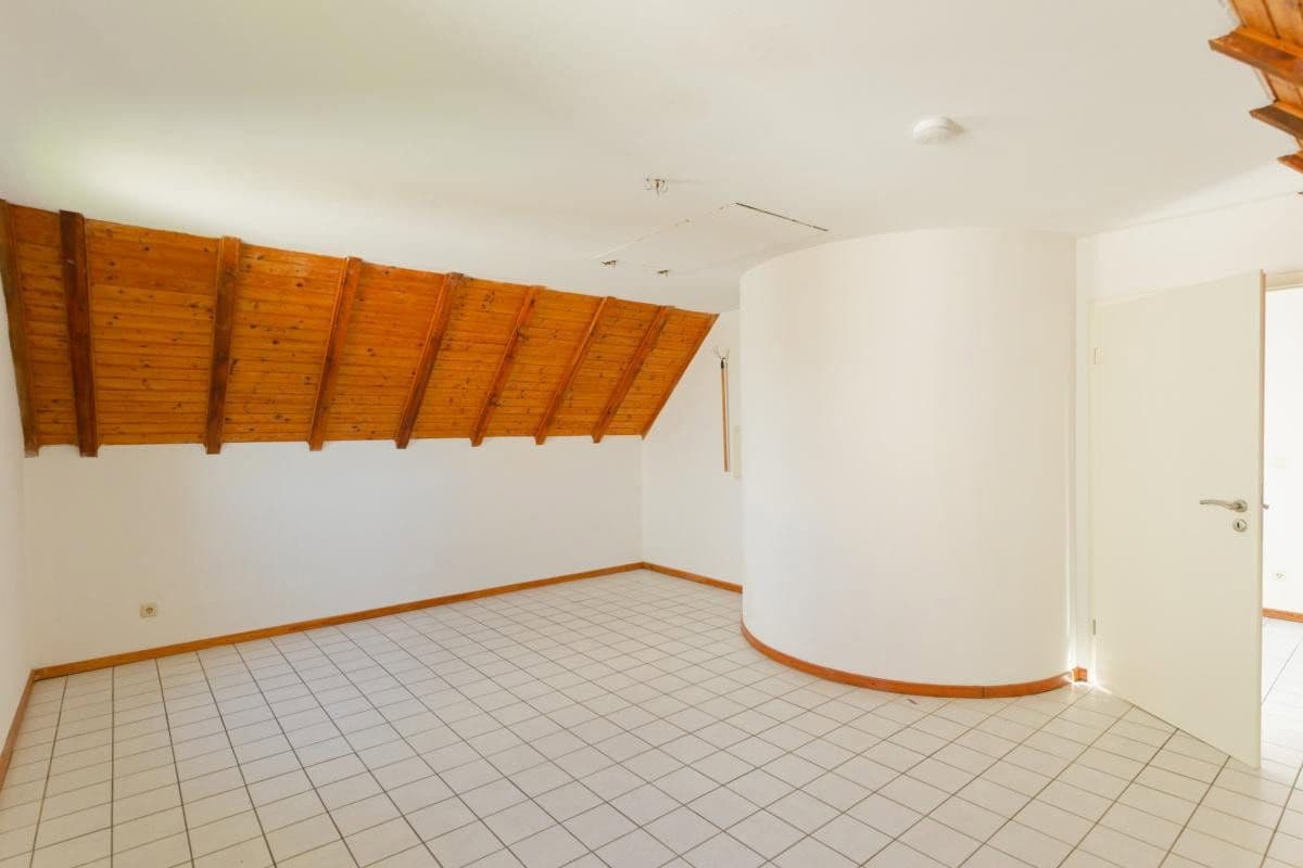 Predaj domu 107 m², pozemok 332 m², Mehren, Porýnie-Falcko Predaj domu 107 m², pozemok 332 m², Mehren, Porýnie-Falcko