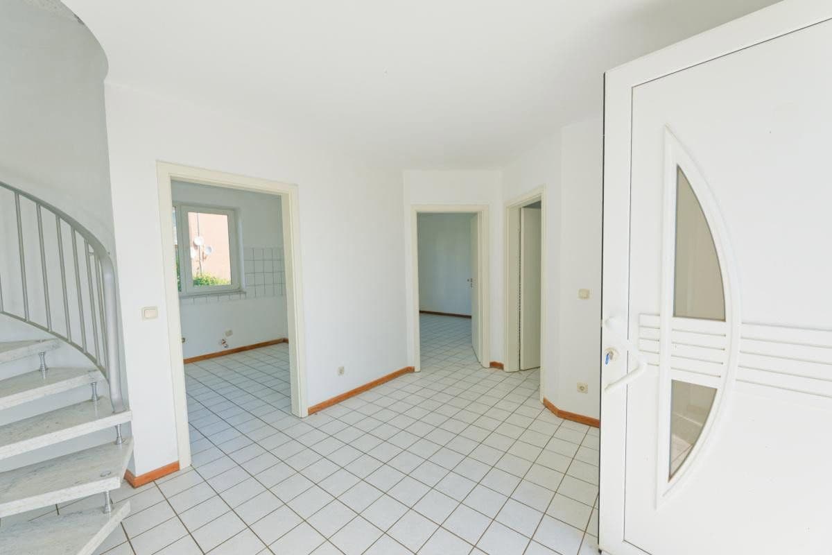 Predaj domu 107 m², pozemok 332 m², Mehren, Porýnie-Falcko Predaj domu 107 m², pozemok 332 m², Mehren, Porýnie-Falcko