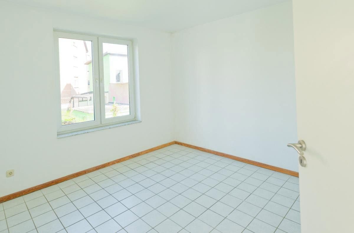 Predaj domu 107 m², pozemok 332 m², Mehren, Porýnie-Falcko Predaj domu 107 m², pozemok 332 m², Mehren, Porýnie-Falcko