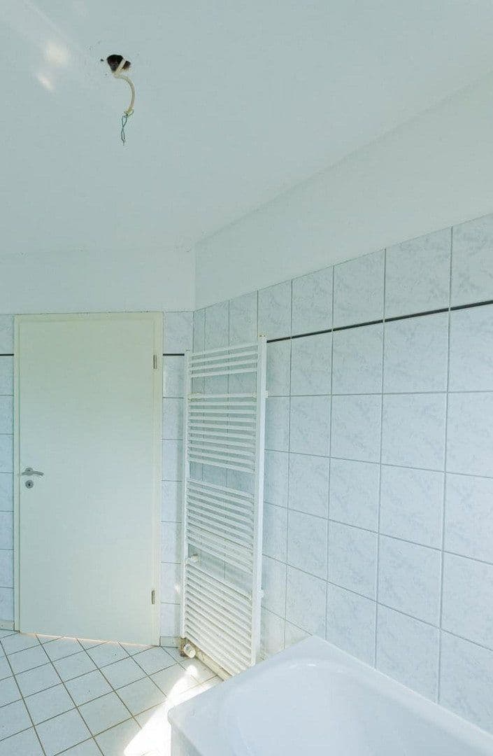 Predaj domu 107 m², pozemok 332 m², Mehren, Porýnie-Falcko Predaj domu 107 m², pozemok 332 m², Mehren, Porýnie-Falcko