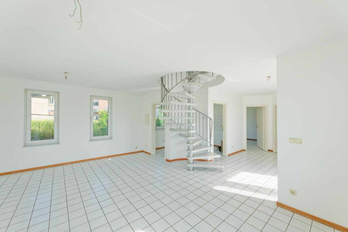 Predaj domu 107 m², pozemok 332 m², Mehren, Porýnie-Falcko Predaj domu 107 m², pozemok 332 m², Mehren, Porýnie-Falcko